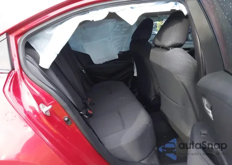 2020 Toyota Corolla Le z USA, uszkodzony, nr VIN 5YFEPRAE6LP034244